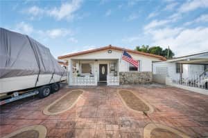 270 W 14th St, Hialeah 270 W 14th St, Hialeah