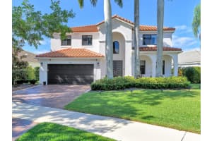 1090 Chenille Cir, Weston