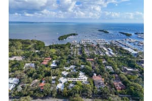 2475 S Bayshore Dr #2 Miami, FL 33133 - MLS#A11918410