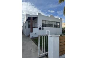 634 Sw 10th Ave, Miami 634 Sw 10th Ave, Miami
