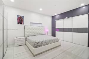 19494 Nw 61st Ave Hialeah, FL 33015 - MLS#A11918451