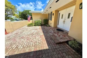 16225 Sw 88th Ave Rd Palmetto Bay, FL 33157 - MLS#A11918456