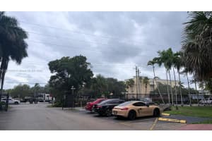 4111 Stirling Rd 102 Dania Beach, FL 33314 - MLS#A11918459