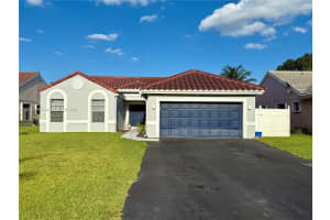 1060 New Parkview Pl Haverhill, FL 33417 - MLS#A11918479