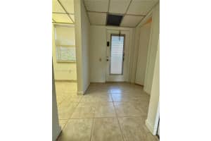 9101 Lime Bay Blvd 302 Tamarac, FL 33321 - MLS#A11918485