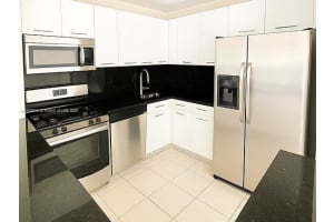 4690 NW 102nd Ave Apt 101-24, Doral, FL 33178, - MLS#A11918516