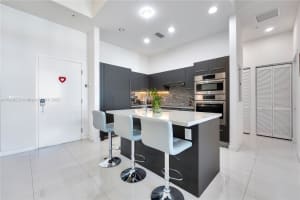 7751 NW 107th Ave Apt 807, Doral, FL 33178, - MLS#A11918550