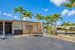 7003 Crown Gate Ct #0, Miami Lakes, FL 33014, - MLS#A11918553