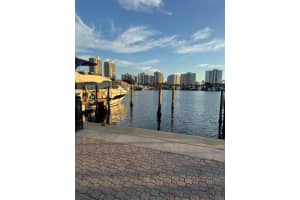 3601 Ne 207th St N46, Aventura