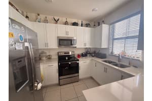 MLS# A11918593, Hialeah, Florida 33018