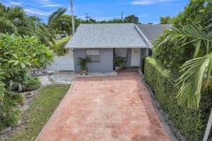 2401 Sw 102nd Ave Miami, FL 33165 - MLS#A11918612
