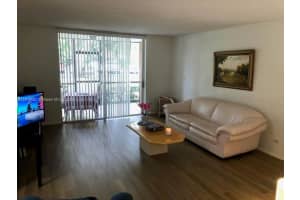 3720 Inverrary Dr APT 1C, Lauderhill, FL 33319, - MLS#A11918652