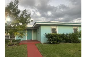 16001 Sw 98th Ave, Miami