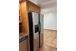 5731 NW 37th St APT 407, Virginia Gardens, FL 33166, - MLS#A11918668