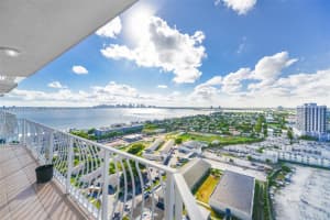 7601 E Treasure Dr, North Bay Village, FL 33141, - MLS#A11918675