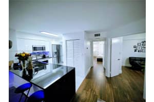 570 S Park Rd 17-6 Hollywood, FL 33021 - MLS#A11918690