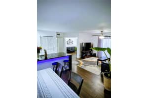 570 S Park Rd 17-6 Hollywood, FL 33021 - MLS#A11918690