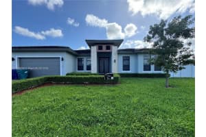 13284 Sw 228th St, Miami