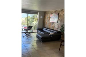 8411 Nw 8th St 405 Miami, FL 33126 - MLS#A11918714