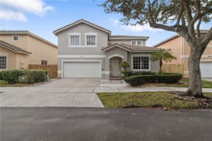 10842 Nw 53rd Ln Doral, FL 33178 - MLS#A11918741