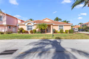 1073 Se 6th Ave Dania Beach, FL 33004 - MLS#A11918788