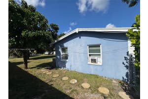 218 Sw 11th Ave Delray Beach, FL 33444 - MLS#A11918799