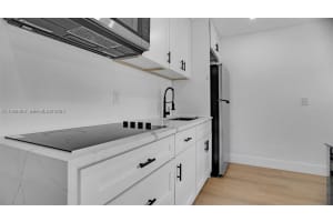 32 SW 9th St #3, Hallandale Beach, FL 33009, - MLS#A11918802