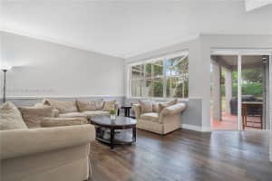 636 Sand Creek Cir Weston, FL 33327 - MLS#A11918827