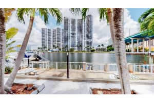 19140 N Bay Rd Sunny Isles Beach, FL 33160 - MLS#A11918854