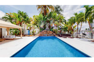 19140 N Bay Rd Sunny Isles Beach, FL 33160 - MLS#A11918854