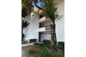 701 N Pine Island Rd APT 101, Plantation, FL 33324, - MLS#A11918886