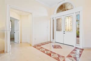 3058 Lakewood Dr Weston, FL 33332 - MLS#A11918961