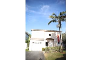 9828 Nw 2nd St Plantation, FL 33324 - MLS#A11919053