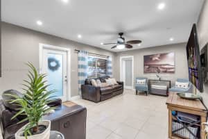 333 Linwood Dr #1, Miami Springs, FL 33166, - MLS#A11919070