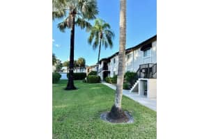 4000 Crystal Lake Dr 112 Deerfield Beach, FL 33064 - MLS#A11919073