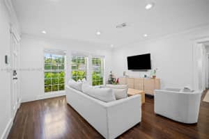 300 Manor Pl, Coral Gables, FL 33133, - MLS#A11919086