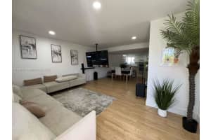 1480 NE 151st St APT 101, North Miami Beach, FL 33162, - MLS#A11919102