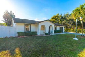 4944 Sw 134th Ct Miami, FL 33175 - MLS#A11919119