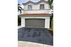 4466 Blossom Ln, Weston 4466 Blossom Ln, Weston