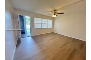300 SW 134th Way APT 107E, Pembroke Pines, FL 33027, - MLS#A11919150