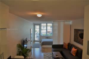 300 74th St APT 5, Miami Beach, FL 33141, - MLS#A11919160