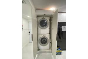 B, 8290 Lake Dr APT 427, Doral, FL 33166, - MLS#A11919166