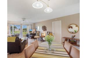 9401 Sunrise Lakes Blvd 302 Sunrise, FL 33322 - MLS#A11919170