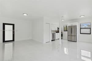 8010 Crespi Blvd #4, Miami Beach, FL 33141, - MLS#A11919189