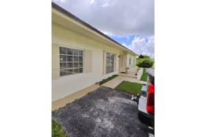 14405 Sw 105th Ct Miami, FL 33176 - MLS#A11919197