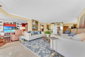 2000 Towerside Ter 702 Miami, FL 33138 - MLS#A11919205