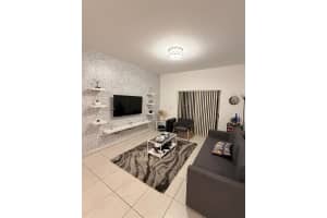 7350 Nw 114th Ave 201, Doral