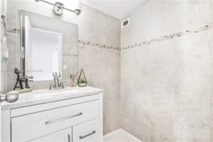 17011 N Bay Rd APT 707, Sunny Isles Beach, FL 33160, - MLS#A11919221