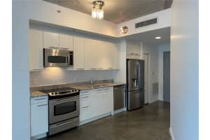 2001 Meridian Ave APT 330, Miami Beach, FL 33139, - MLS#A11919246