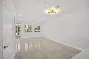 10270 Nw 66th St 110 Doral, FL 33178 - MLS#A11919248